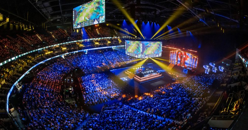 Egyre jobban előtérbe kerülhet a szerencsejáték az e-sportban