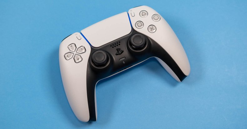 Új funkció érkezik a PlayStation 5-höz: végre nem kell újrapárosítani a kontrollert, ha eszközt váltunk