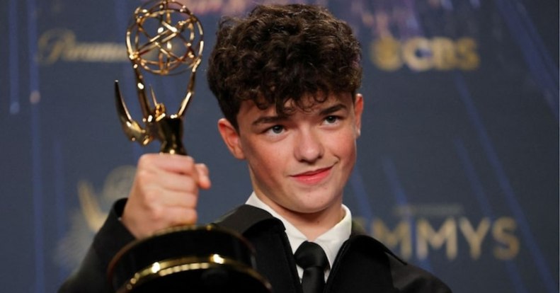 A 77. Emmy-díjátadó egyik legnagyobb nyertes sorozata minden szülő számára kötelező darab