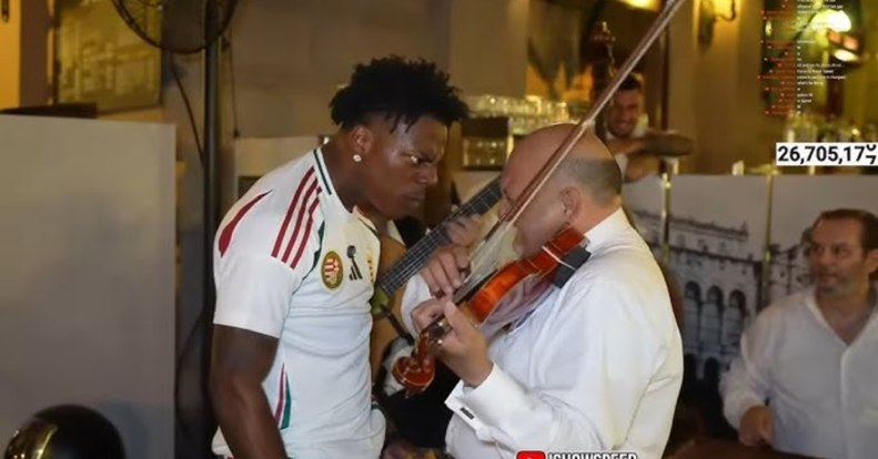 A fiatalok kedvenc streamere élő adásban mondta ki: szüksége van terápiára