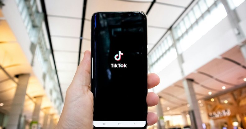 A TikTok új funkciója feltérképezi a környéket és a helyi tartalmakat mutatja, de mire érdemes figyelnünk ennek kapcsán?