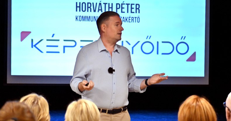 Mit tegyek, ha túl sokat videójátékozik a gyerekem?