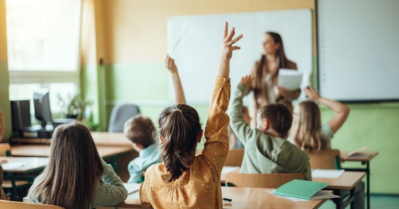 Tényleg képtelen megtanulni az alapokat minden ötödik magyar elsős?
