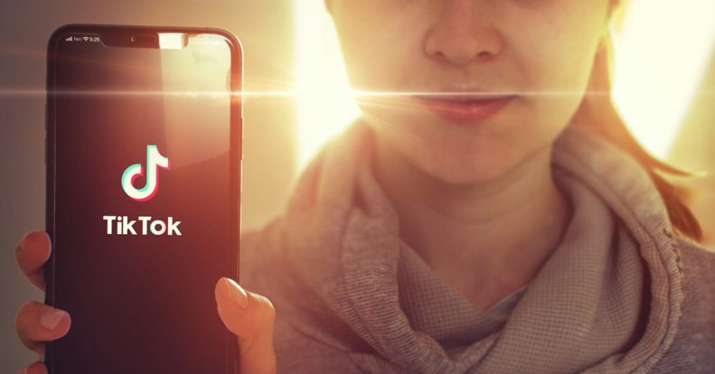 Tudtak róla, mégsem állították meg? Megdöbbentő vallomások a TikTok gyermekvédelmi botrányában